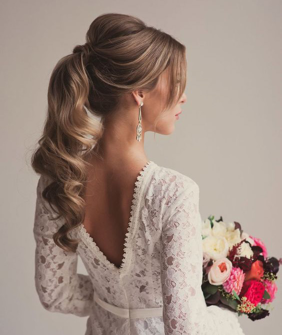 Top Tips For Choosing Your Bridal Jewellery and Bridal Headpieces